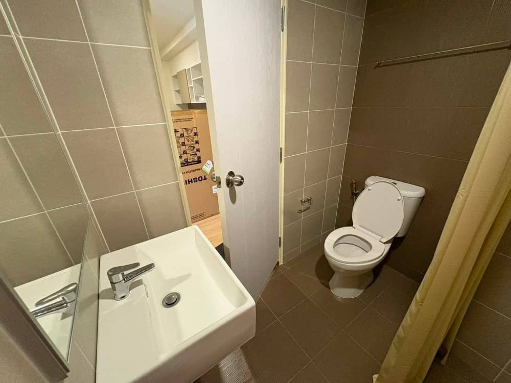 LINE_ALBUM_ลุมพินี-วิลล์-จรัญ-ไฟฉาย_250221_9