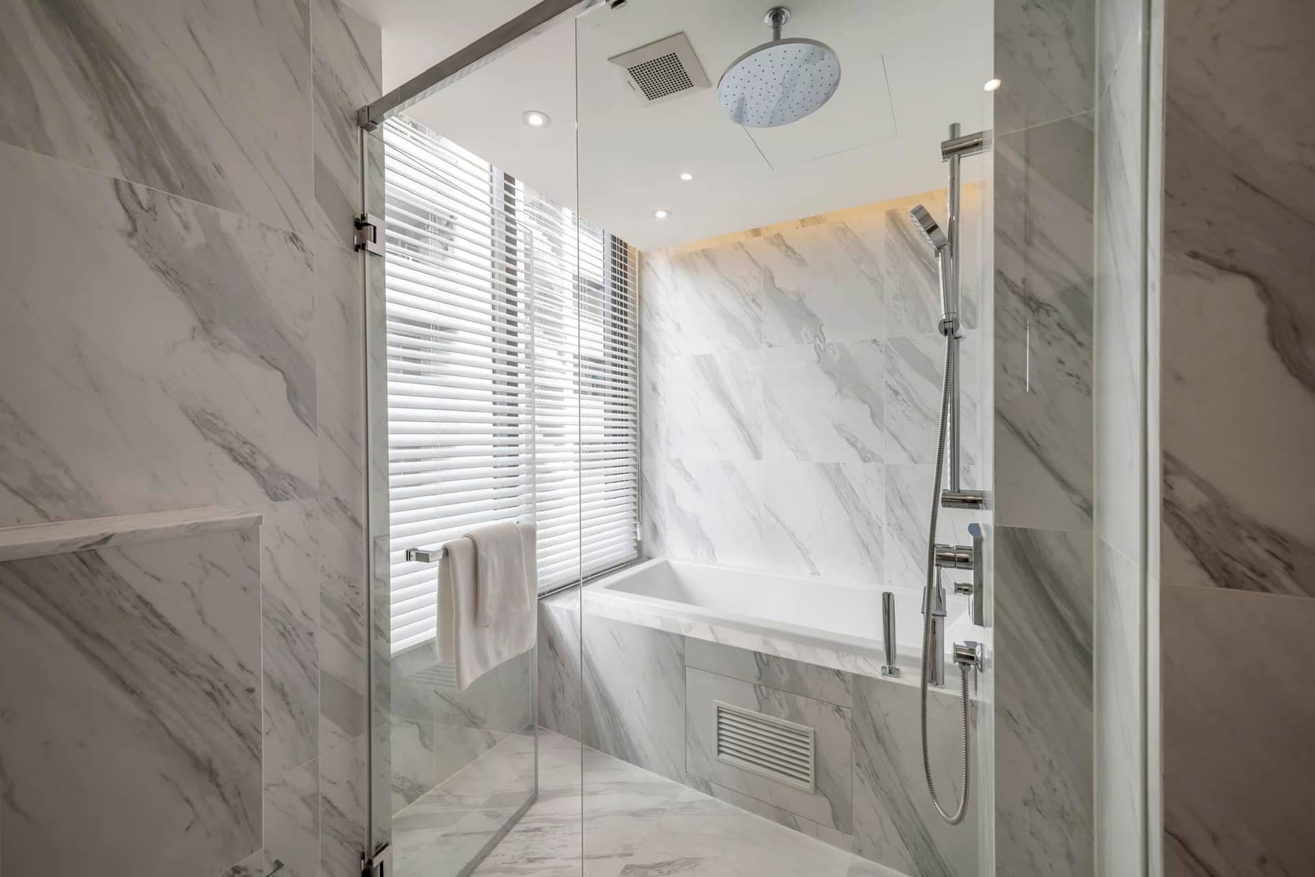 482243733_10230178027769689_8839621405475307356_n