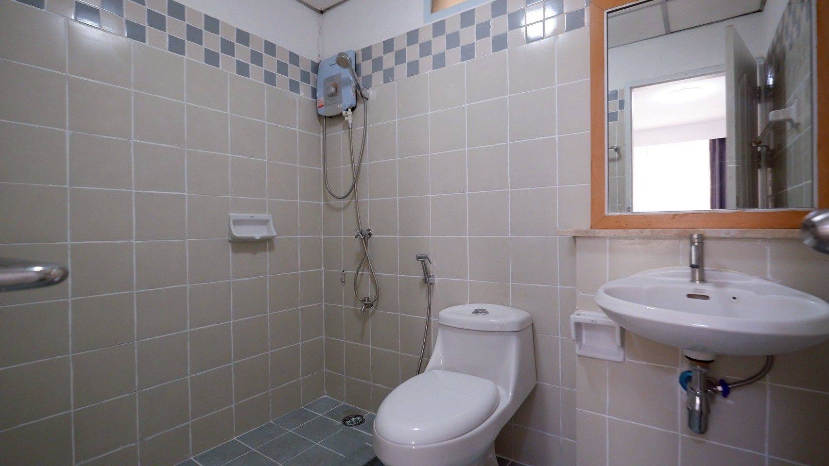 image-10-9